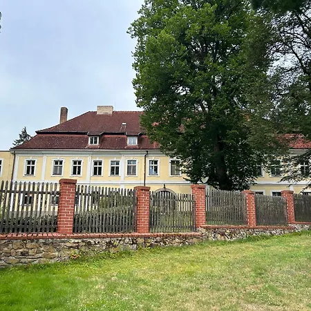 Těchobuz Prázdninový dům Techobuz